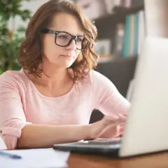 Co jeśli ktoś weźmie kredyt na ciebie? Jak uniknąć poważnych problemów