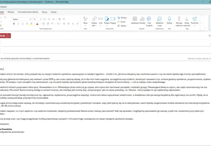 Jak się pisze maila? Ania Kowalska proponuje Slacka jako narzędzie do komunikacji z wolontariuszami, zamiast maili i SMS-ów.