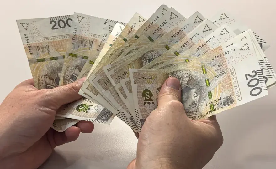 Dół czy duł? Poprawna pisownia, znaczenia - Pisz bez błędów!