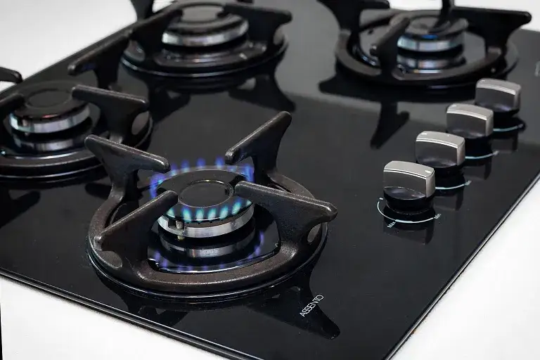 Zdjęcie Najczęściej kupowane kuchenki gazowo elektryczne - poznaj najlepsze modele